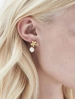 Belinda Pearl Earrings - Gold