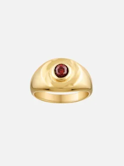 Heritage Signet Ring - Garnet