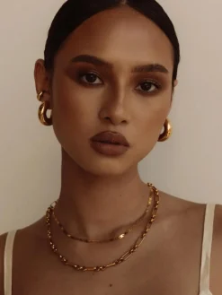 Lolita Hoop Earrings - Gold