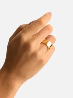 Muse Ring - 18k Gold