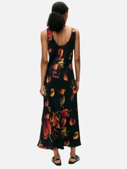 Scoop Neck Dress - Tulipa Black