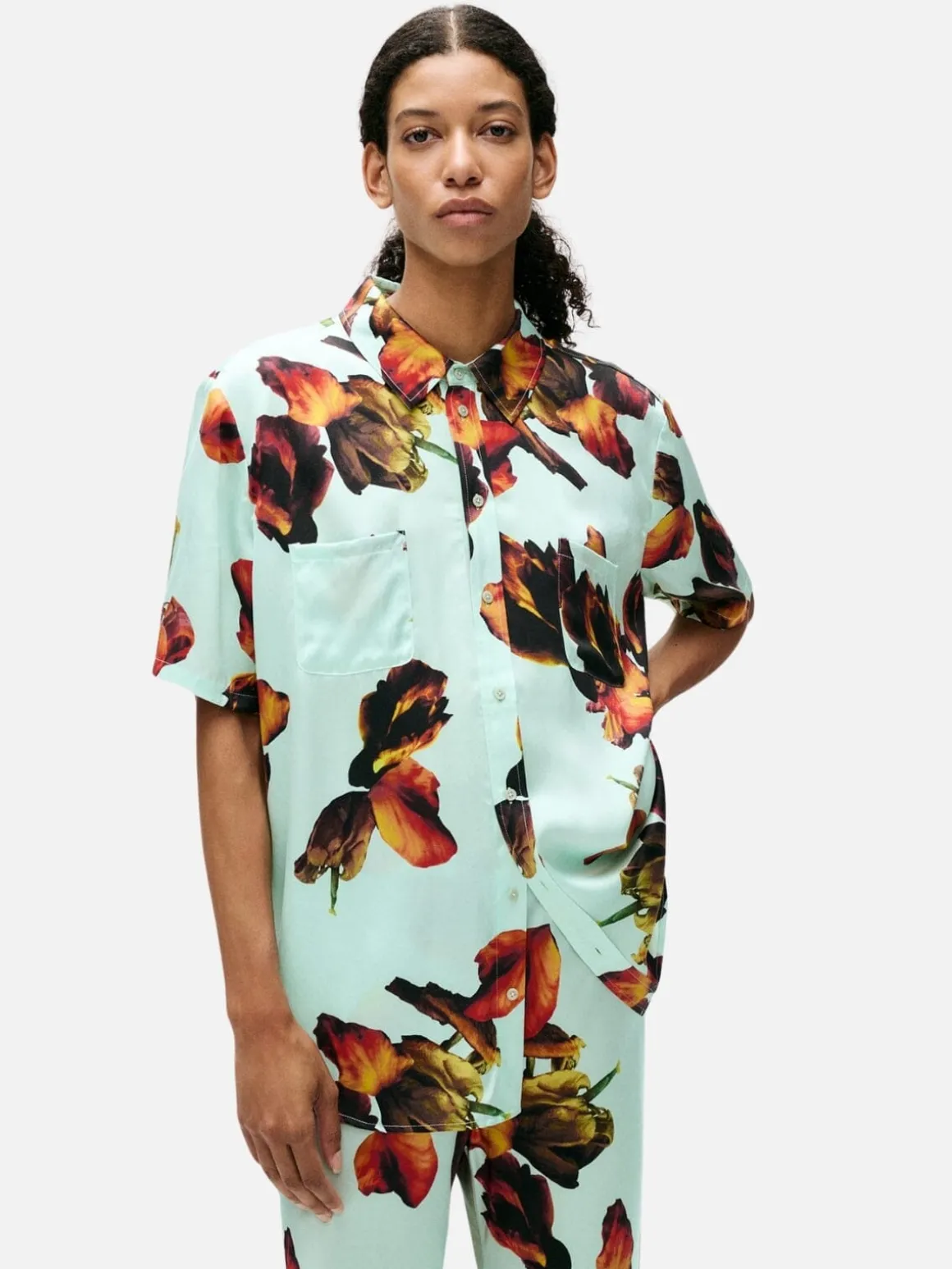 Short Sleeve Boyfriend Shirt - Tulipa Dew