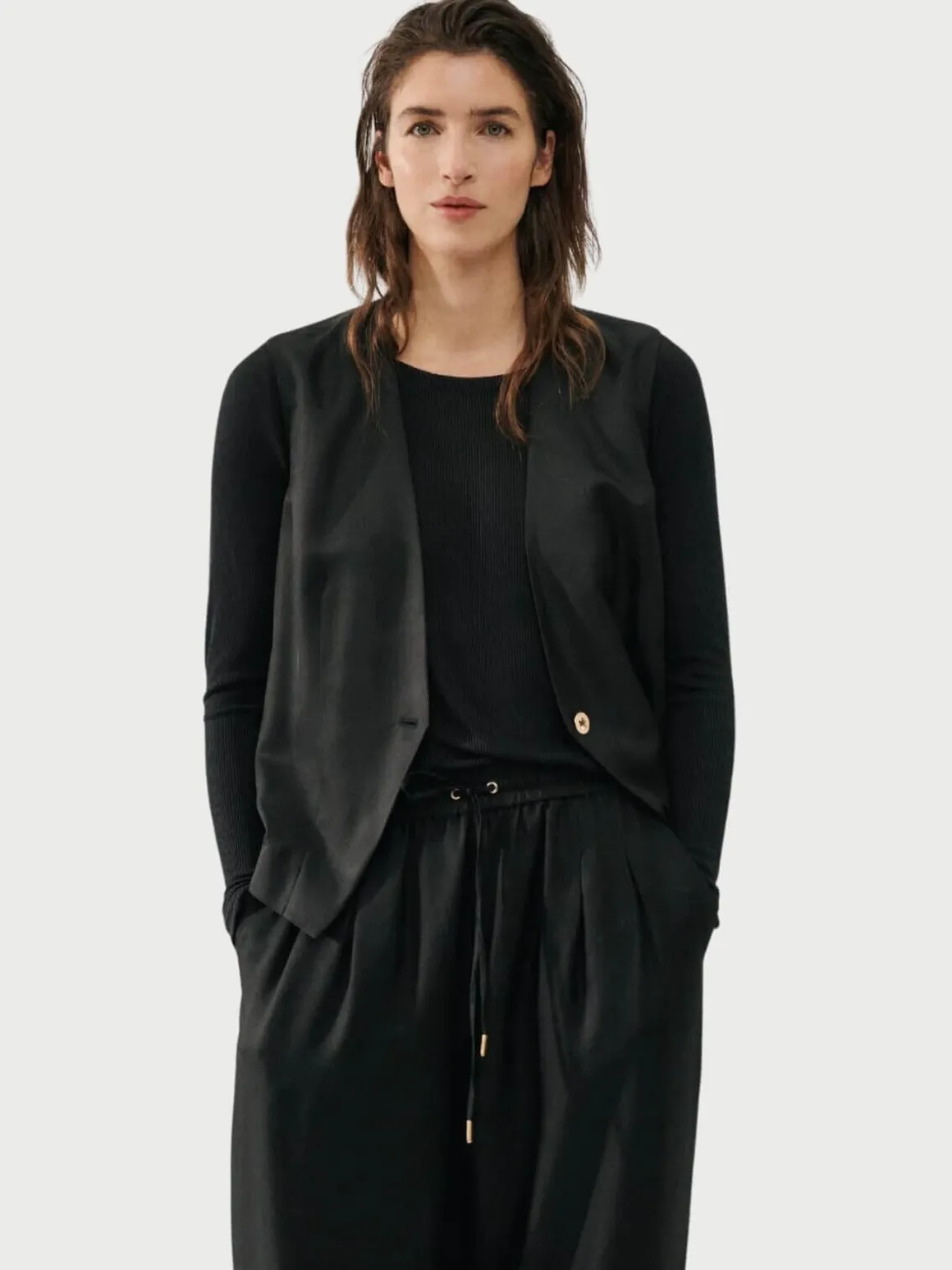 Twill Slouch Vest - Black