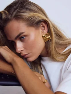 Valentina Earrings - Gold