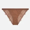 Wild Rose - Medium Brown